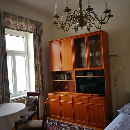 Garconniere Im Ehemaligen Hotel Austria กมุนเดน ภายนอก รูปภาพ